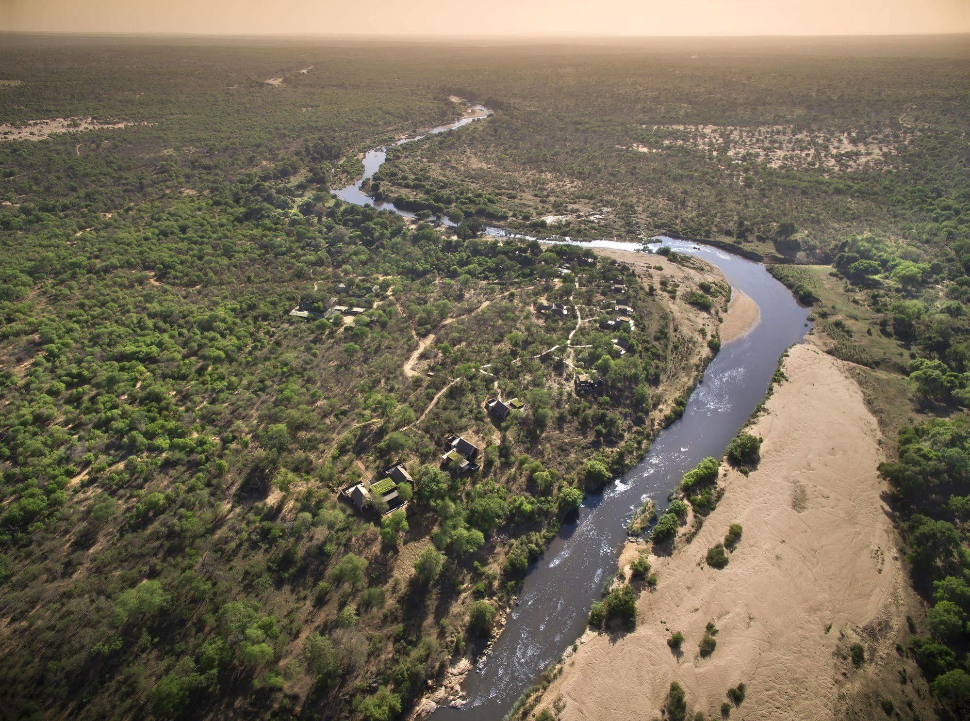 Lion Sands - Tinga Lodge Skukuza Buitenkant foto
