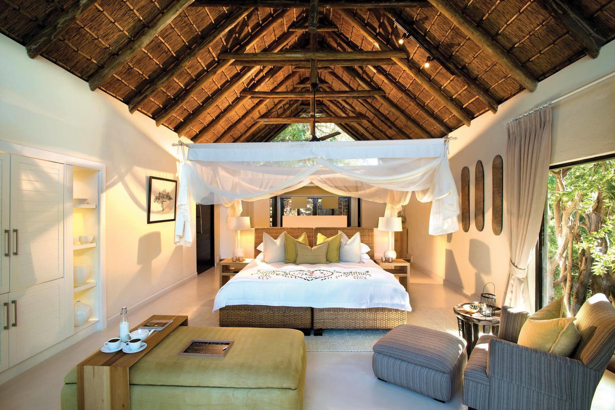 Lion Sands - Tinga Lodge Skukuza Buitenkant foto