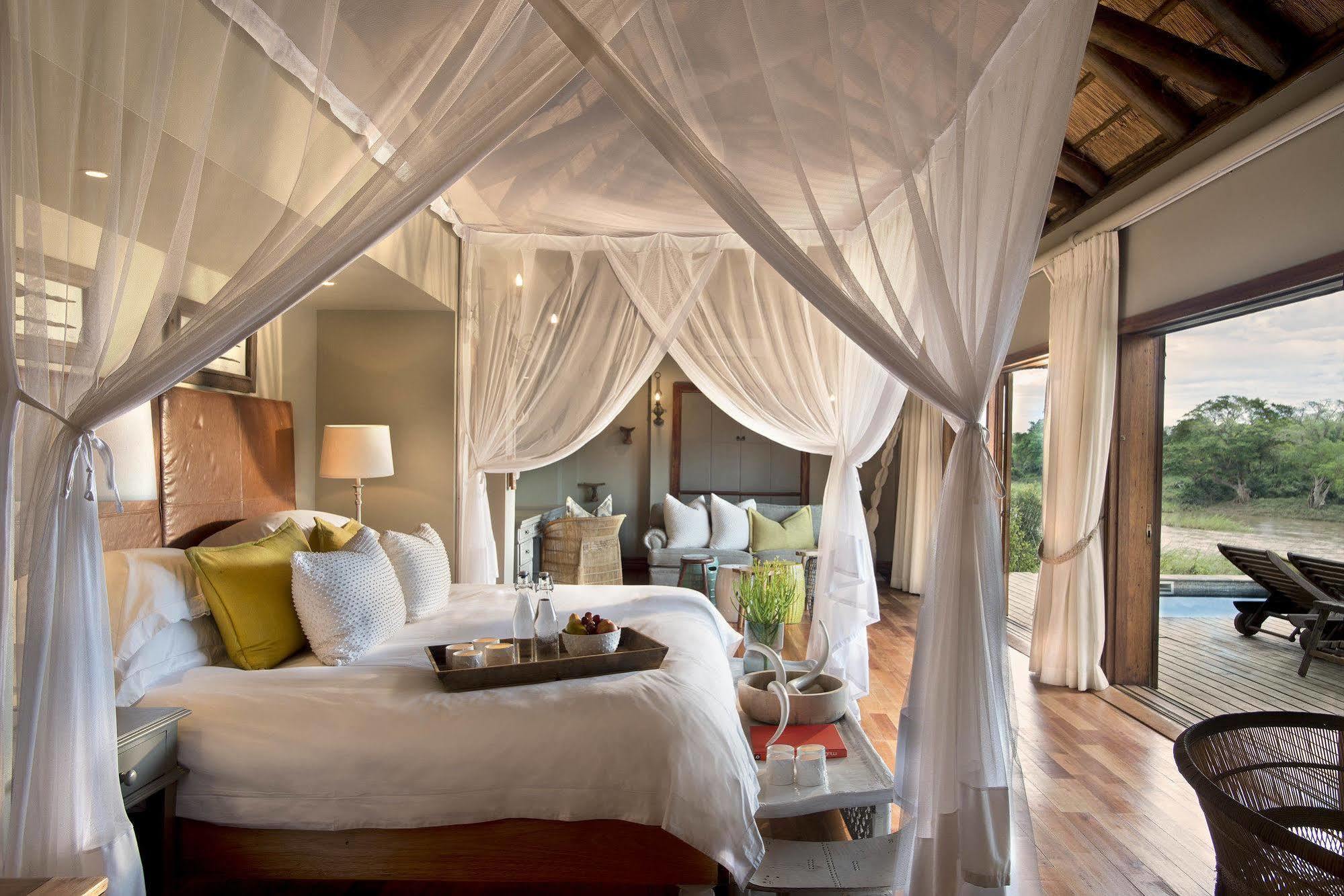 Lion Sands - Tinga Lodge Skukuza Buitenkant foto