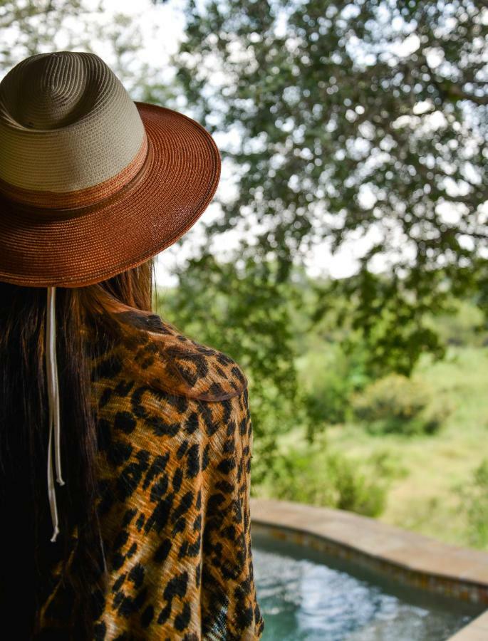 Lion Sands - Tinga Lodge Skukuza Buitenkant foto